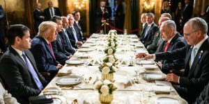 President Donald Trump hosts a bilateral meeting with Israeli Prime Minister Benjamin Netanyahu | Photo: Daniel Torok, White House