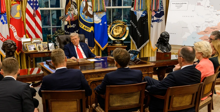 Trump and his NATO allies during a meeting in 2025 | Photo by Daniel Torok, White House