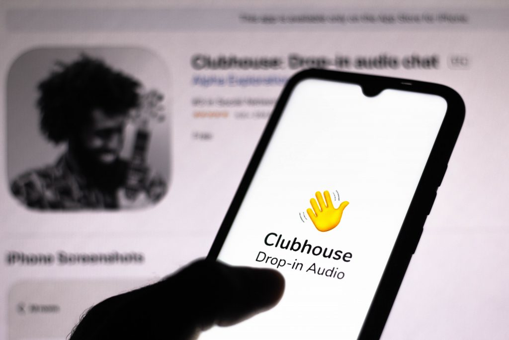 אפליקציית Clubhouse. הסוד הידוע של היזמים והידוענים | צילום: Shutterstock