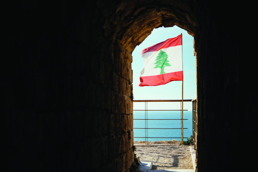 סיר הלחץ בלבנון. לקראת מלחמת אזרחים נוספת או כניעה לרפובליקה האסלאמית? | צילום: Shutterstock