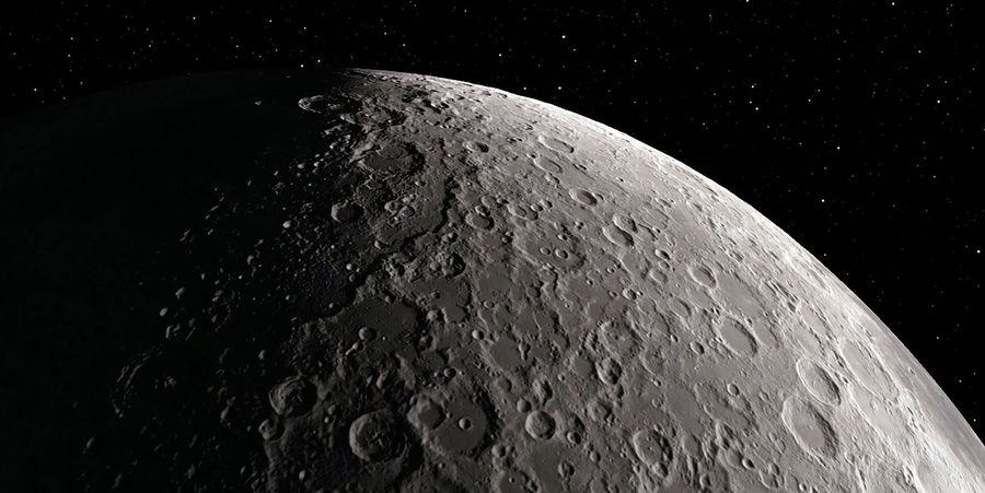 הרצספרונג הוא מכתש ירח עצום, שנוצר כתוצאה מפגיעה, ונמצא בצד הרחוק של הירח, מעבר לגפה המערבית. צילום: shutterstock