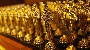 המועמדים שהפסידו את פסלון הזהב לא ילכו הביתה בידיים ריקות. פסלוני האוסקר | צילום: Shutterstock