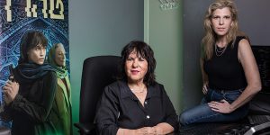 דנה עדן (מימין) ושולה שפיגל | צילום: אייל טואג, הארץ