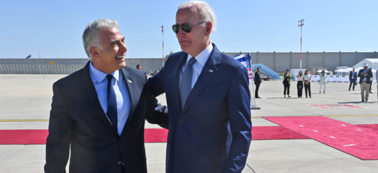 ראש ממשלת ישראל ונשיא ארה"ב ״שווים״ כמעט אותו הדבר | צילום: לע"מ