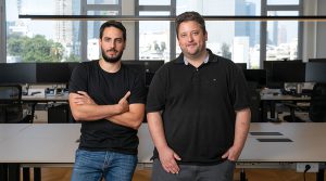 הר (מימין) וגבאי. ״נהיה הגשר שמחבר בין הסקיוריטי לארגון" | צילום: Opus Security