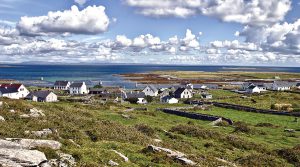 אירלנד תשלם על השיפוץ, רק תגיעו. האי איניס מור | צילום: Shutterstock