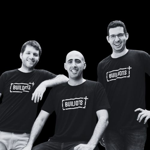 הפאונדרים של בילדוטס. מימין לשמאל: רוי דנון, יקיר סודרי ויאיר ליבוביץ' צילום: אייל טואג