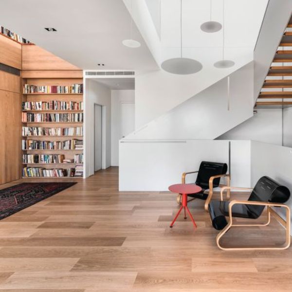 סטודיו חזק צילום: עודד סמדר