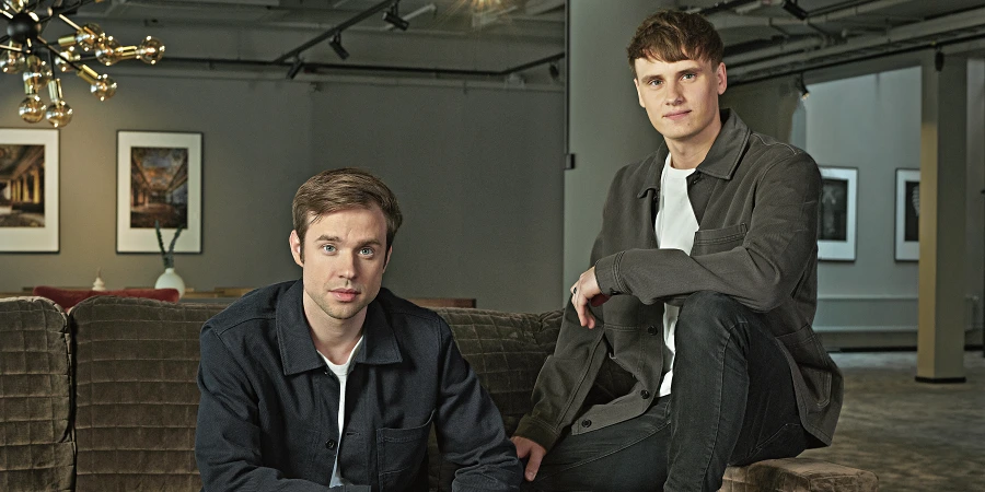 שני המייסדים אנטון אוסיקה (משמאל) ופביאן הדין | Sebastian Nevols for Forbes