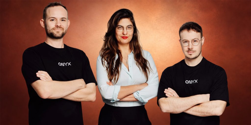 מייסדי Onyx: גיל אלבז (מימין), הילה זיגמן, שותפה מנהלת CyberStarts ומקסים בר קוגן | צילום: נתנאל טוביאס