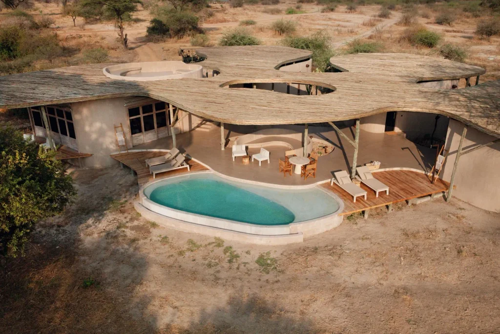 מבט מלמעלה על מתחם Ubuyu Private Retreat היוקרתי, המארח עד שישה אורחים בשלוש סוויטות נפרדות | צילום: Banyan Tree